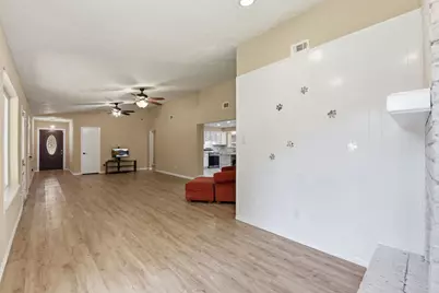 3008 Hunnington Drive, Conroe, TX 77303 - Photo 4