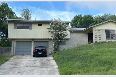 606 Barchester Drive, San Antonio, TX 78216 - Photo 2