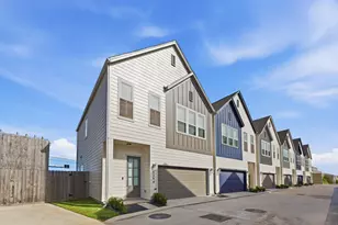 5264 Texas St, Houston, TX 77011 - Photo 2