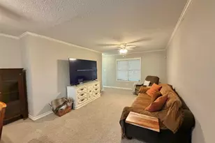 2637 Hampton Ln, Port Neches, TX 77651 - Photo 4