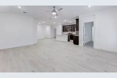 30631 Brixton Village Dr, Fulshear, TX 77423 - Photo 2