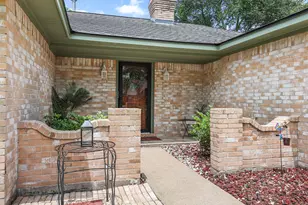 2322 Wake Forest Dr, Deer Park, TX 77536 - Photo 4