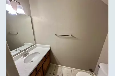 1039-1045 N Chenango Street, Angleton, TX 77515 - Photo 10