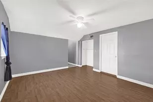 610 12th St, Dickinson, TX 77539 - Photo 28