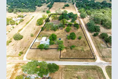 371 County Road 146, Hallettsville, TX 77964 - Photo 1