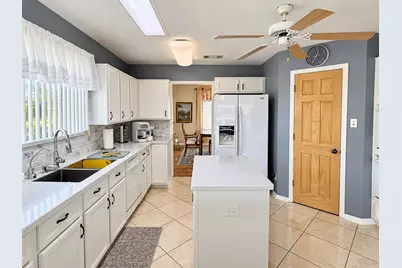 7 S Skimmer Street, La Marque, TX 77568 - Photo 12