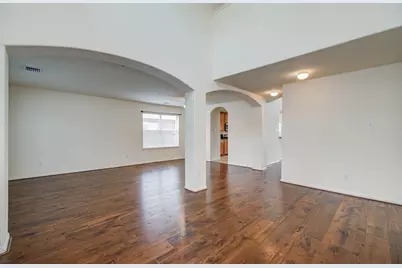 11610 Cross Spring Drive, Pearland, TX 77584 - Photo 4
