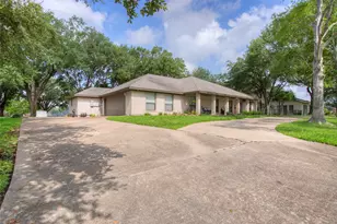 426 Brook Hollow Dr, Huntsville, TX 77340 - Photo 40