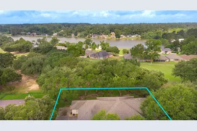 426 Brook Hollow Drive, Huntsville, TX 77340 - Photo 4