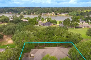 426 Brook Hollow Dr, Huntsville, TX 77340 - Photo 4