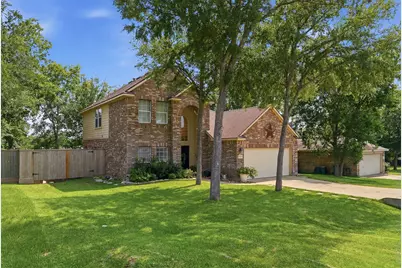 13217 Lazy Lane, Willis, TX 77318 - Photo 2