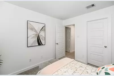 2930 Crown Gate Drive, Houston, TX 77047 - Photo 24