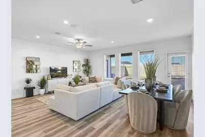 2930 Crown Gate Drive, Houston, TX 77047 - Photo 14