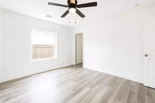 11938 Greenglen Dr, Houston, TX 77044 - Photo 8