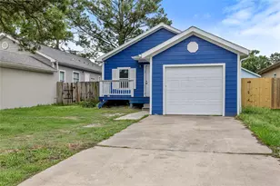 11938 Greenglen Dr, Houston, TX 77044 - Photo 1