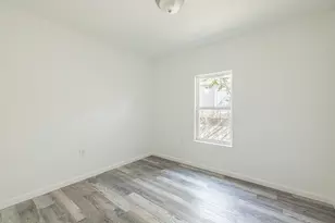 11938 Greenglen Dr, Houston, TX 77044 - Photo 12