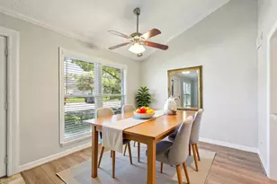 64 Hideaway Dr, Friendswood, TX 77546 - Photo 6