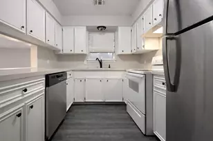 600 Price Dr, Wharton, TX 77488 - Photo 4