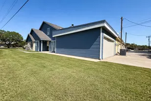600 Price Dr, Wharton, TX 77488 - Photo 14