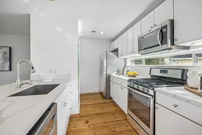 2508 Calumet Street #E, Houston, TX 77004 - Photo 8