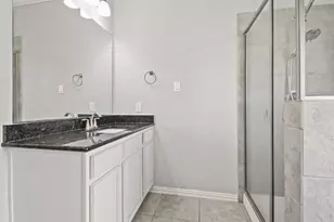702 S Galley Dr, Crosby, TX 77532 - Photo 18