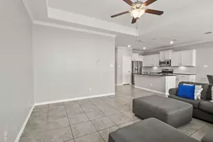 702 S Galley Dr, Crosby, TX 77532 - Photo 10