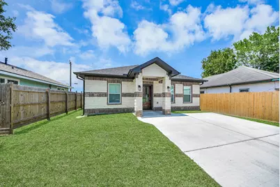 516 Bolster Street, Baytown, TX 77520 - Photo 4