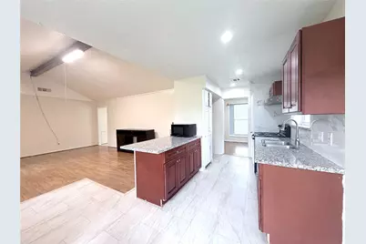 7303 Shiner Lane, Houston, TX 77072 - Photo 2