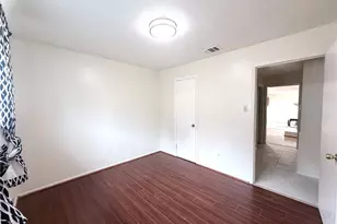 7303 Shiner Ln, Houston, TX 77072 - Photo 14