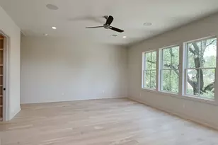 4011 Breakwood Dr, Houston, TX 77025 - Photo 18