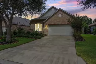 1209 Modena Dr, Pearland, TX 77581 - Photo 2