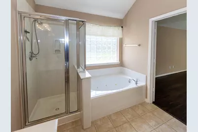 2702 Porto Bianco Lane, League City, TX 77573 - Photo 18