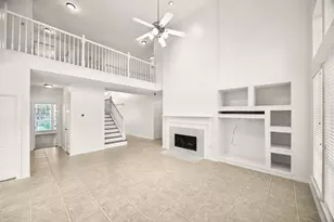 2918 Autumn Creek Dr, Friendswood, TX 77546 - Photo 2