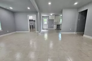 2129 Raspberry Ln, Pasadena, TX 77502 - Photo 6