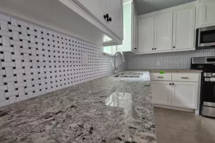 2129 Raspberry Ln, Pasadena, TX 77502 - Photo 14