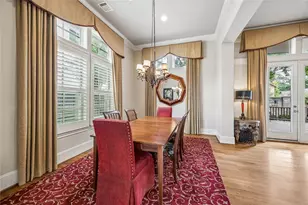 907 Queen Annes Rd, Houston, TX 77024 - Photo 10