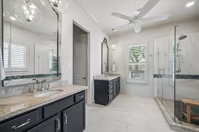 907 Queen Annes Road, Houston, TX 77024 - Photo 14