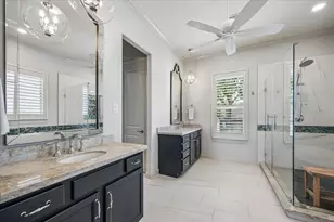 907 Queen Annes Rd, Houston, TX 77024 - Photo 14