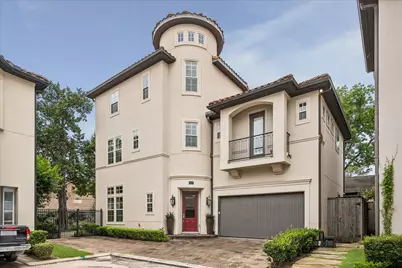 907 Queen Annes Road, Houston, TX 77024 - Photo 1