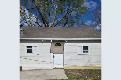 211 Avenue B #1/2, La Marque, TX 77568 - Photo 1