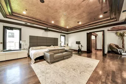 11103 Memorial Drive, Houston, TX 77024 - Photo 28