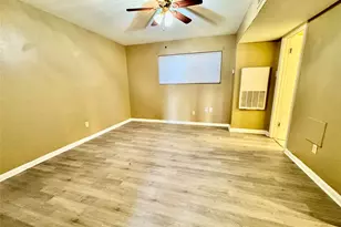 2201 N Grand Blvd, Pearland, TX 77581 - Photo 8