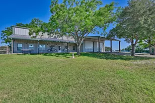 126 S Berlin Rd, Brenham, TX 77833 - Photo 1