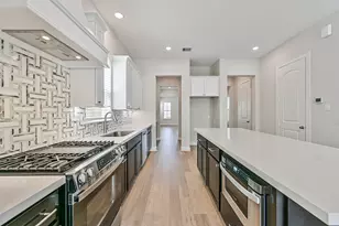 2521 S Houston Ave, Pearland, TX 77581 - Photo 16