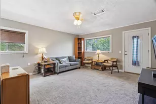 4820 Palmetto St, Bacliff, TX 77518 - Photo 4