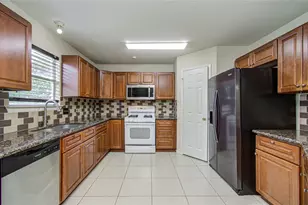 6307 Ballina Meadows Ct, Katy, TX 77449 - Photo 12