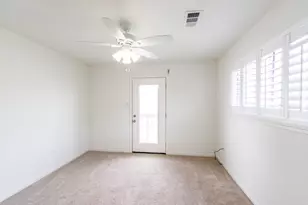 915 Tiki Dr, Tiki Island, TX 77554 - Photo 24