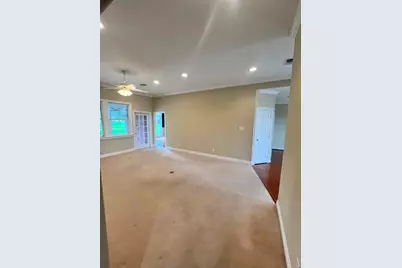 2902 Turtle Creek Drive Drive, Wharton, TX 77488 - Photo 10
