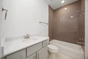 833 Fisher St, Houston, TX 77018 - Photo 24