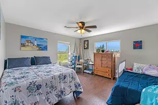 510 Flamingo Dr, Smith Point, TX 77514 - Photo 18